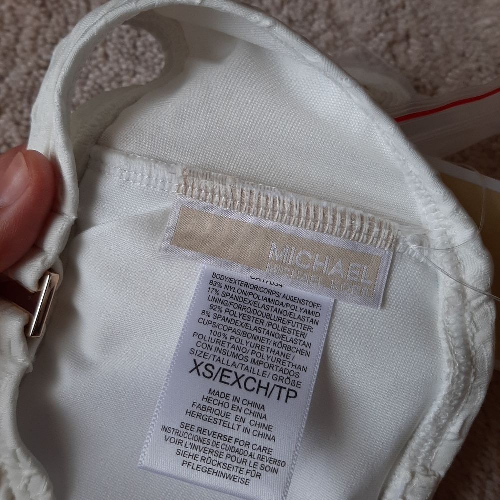 🎉3X HOST PICK🎉MICHAEL KORS Bikinis 👙 - Picture 3 of 10